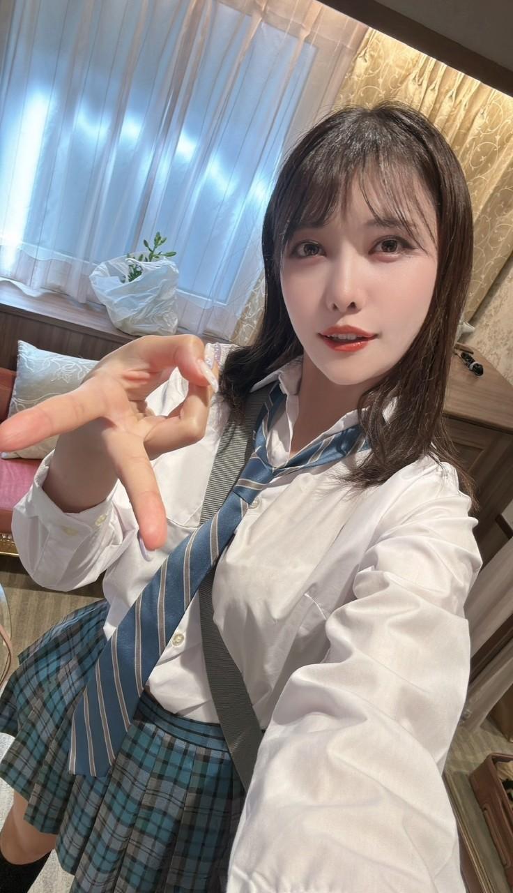 【定員50名様】4/4(土)12:00～(受付終了14:30)『花衣つばき』サイン・撮影会イベント【エスフラート】