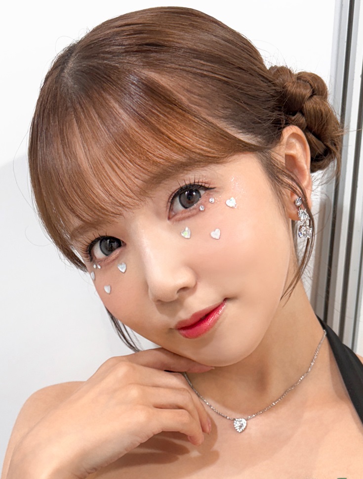 【定員50名様】6/5(金)17:00～(受付終了19:00)『友田彩也香』サイン･撮影会イベント【MAX-A】