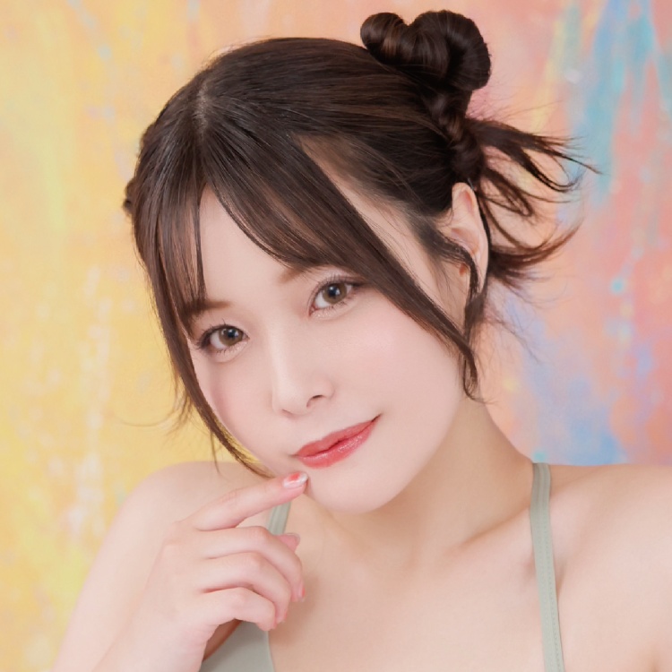 八木奈々