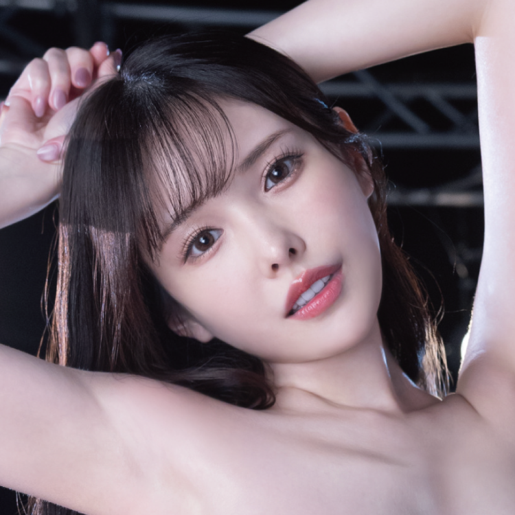 新ありな