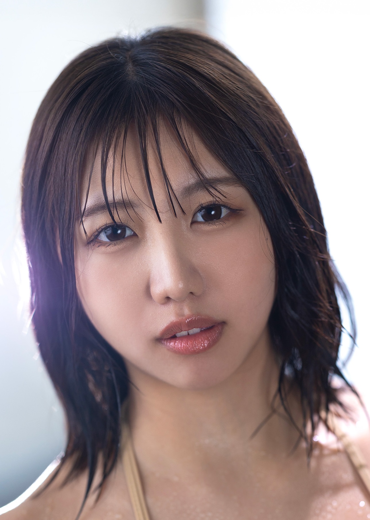 【定員60名様】11/8(土)17:00～(受付終了19:30)『浜辺やよい』サイン・撮影会イベント【FALENO】