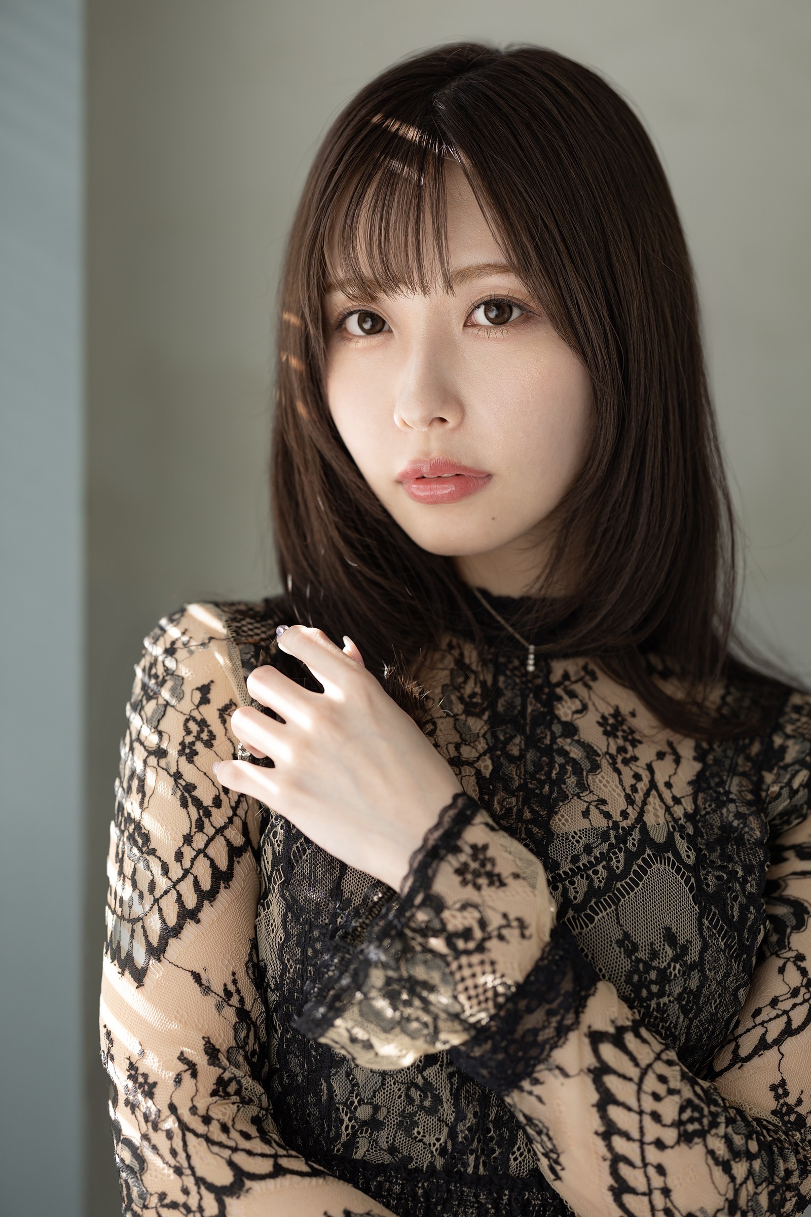 【定員60名様】1/12(月・祝)12:00～(受付終了14:30)『RARA』サイン・撮影会イベント【FALENO】