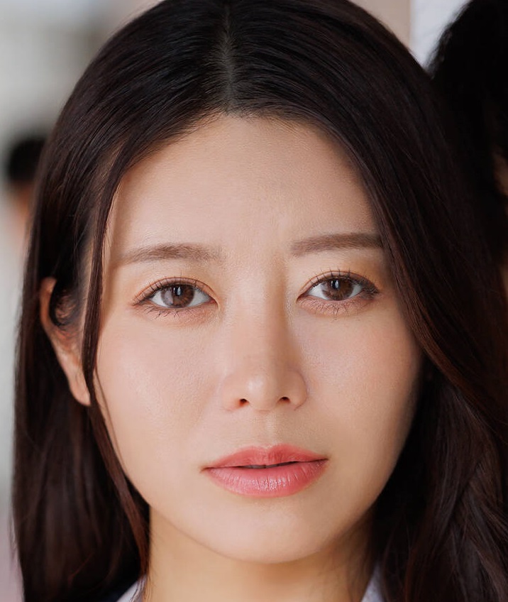 【定員50名様】3/23(月)17:00～19:30『篠原いよ』サイン･撮影会イベント【リスタープロ】