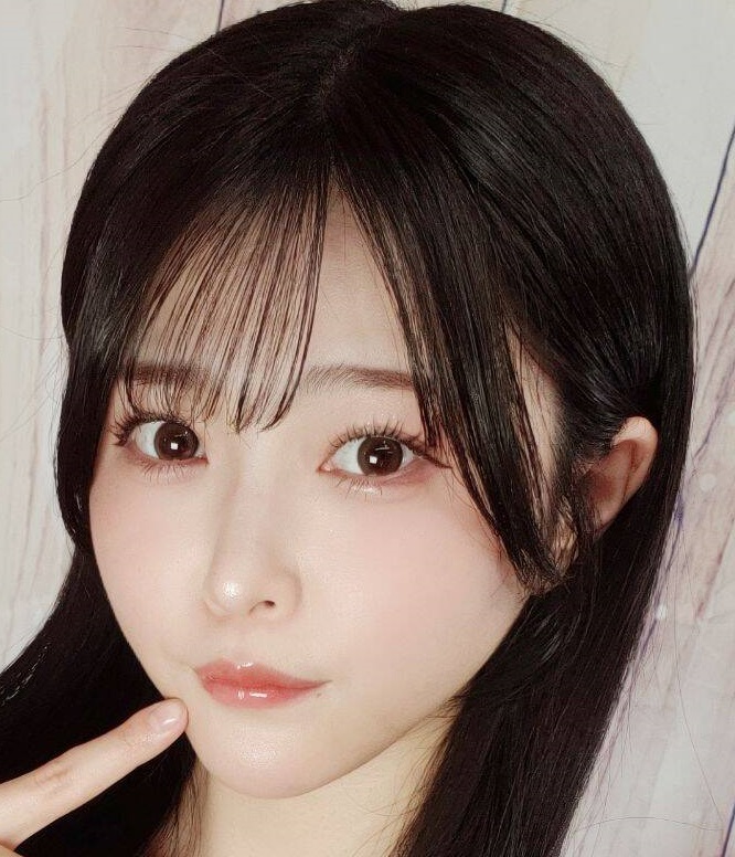 【定員50名様】8/10(月)17:00～(受付終了19:30)『青坂あおい』サイン・撮影会イベント【マインズ】